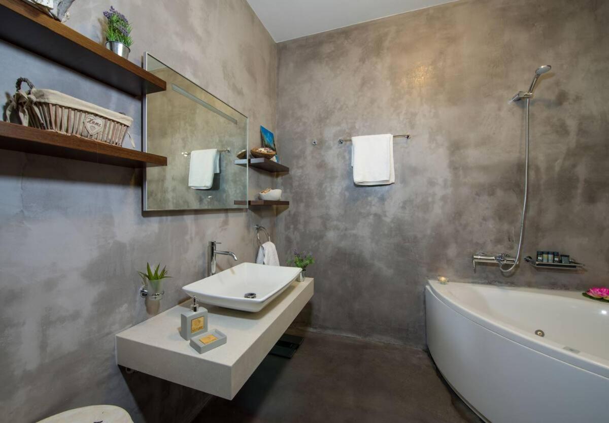 Villa Lady Dafni With Private Heated Pool Maleme Екстериор снимка