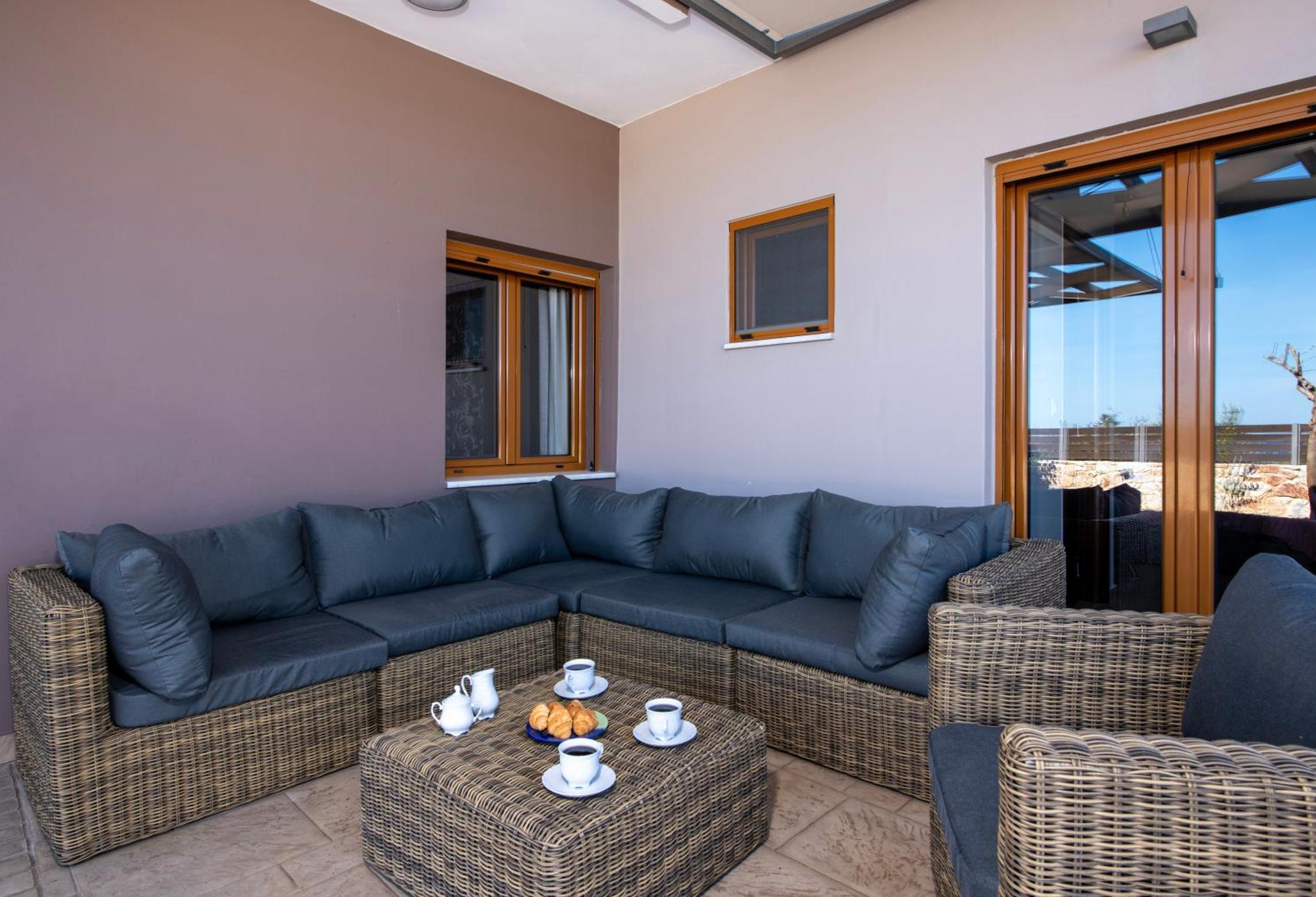Villa Lady Dafni With Private Heated Pool Maleme Екстериор снимка