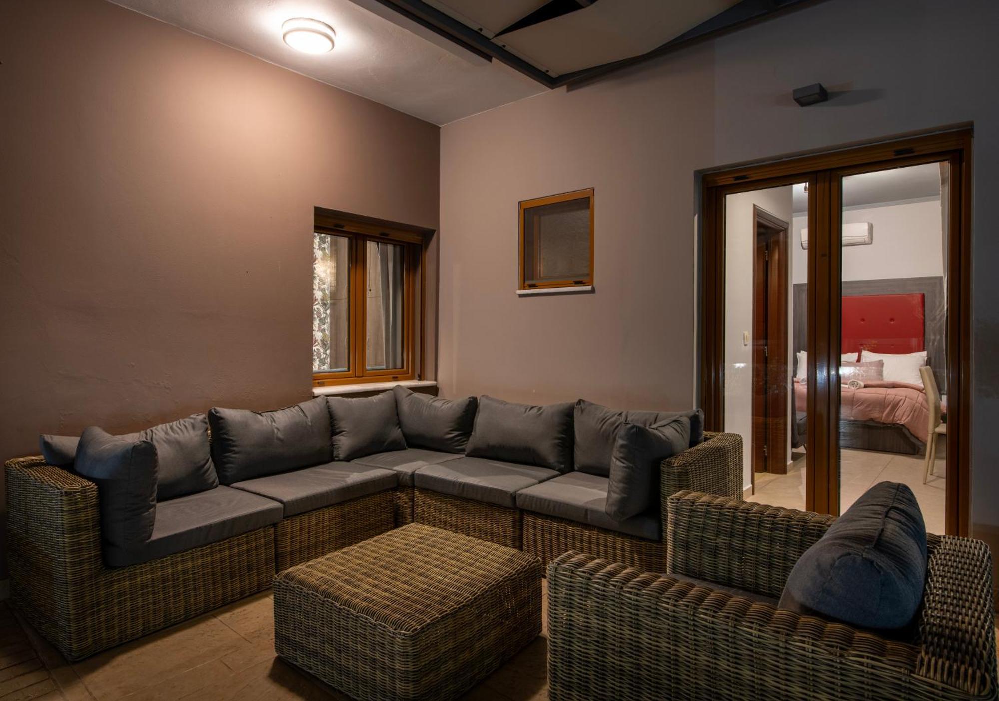Villa Lady Dafni With Private Heated Pool Maleme Екстериор снимка